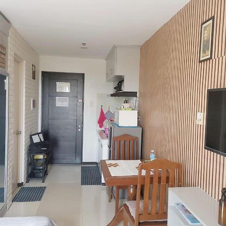 Unit 1109 Cityscape Residences Bacolod Bagian luar foto