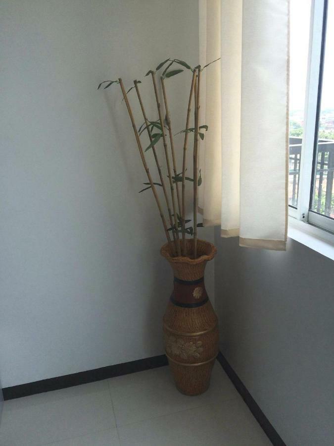 Unit 1109 Cityscape Residences Bacolod Bagian luar foto